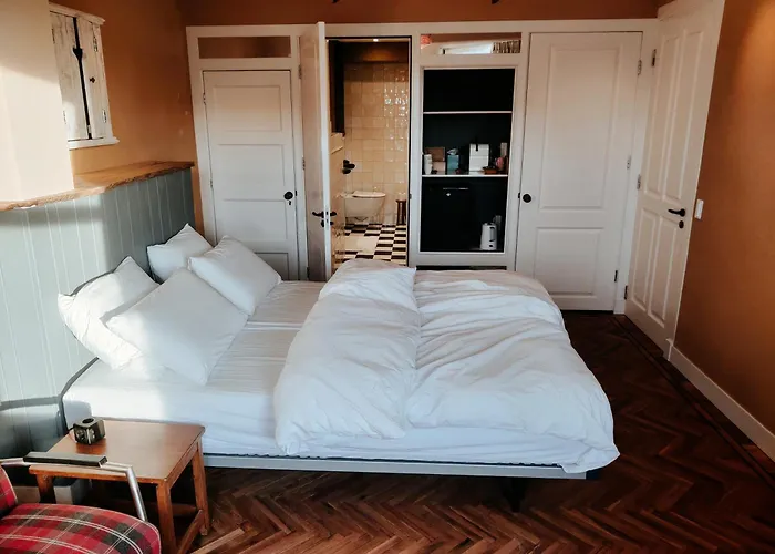 House Of Straw Amsterdam Hotel